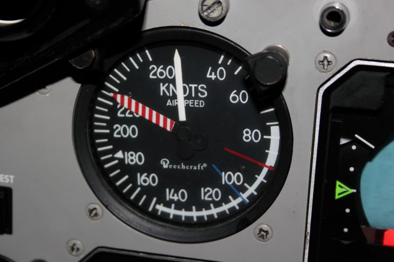 Basic Flight Training – Aviation Hub
